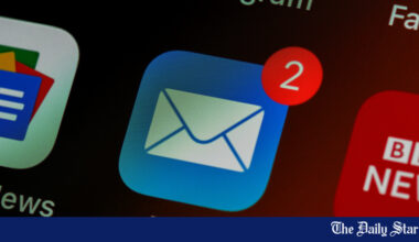 Scammers reportedly using trusted Microsoft emails to bypass spam filters