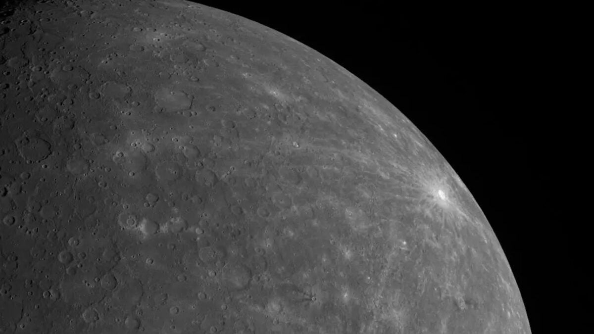 A Single Asteroid Strike May Have Delivered All of Mercury's Water, Study Finds