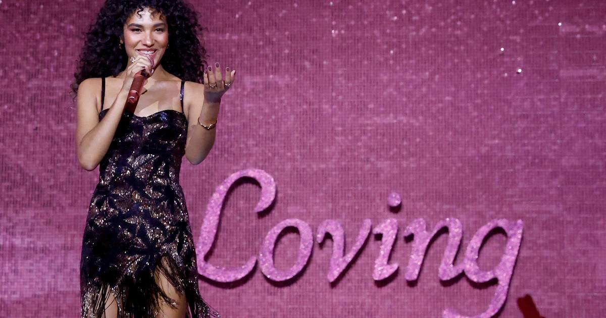 BET AWARDS 2026: Could Olivia Dean Take Home Best New Artist? | News