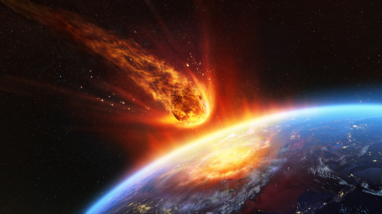 Large fireball meteor approaching Earth
