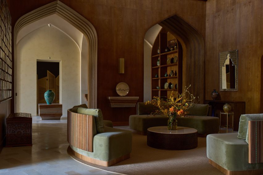 Circular seating arrangement in a former mosque