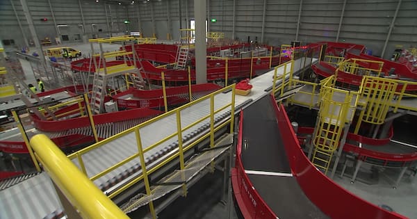 'Fabulous': Look inside the new $42m Christchurch DHL facility
