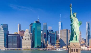 Woman dies after falling into uncovered maintenance hole in New York