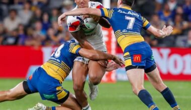 Warriors overcome Eels and make big halves call