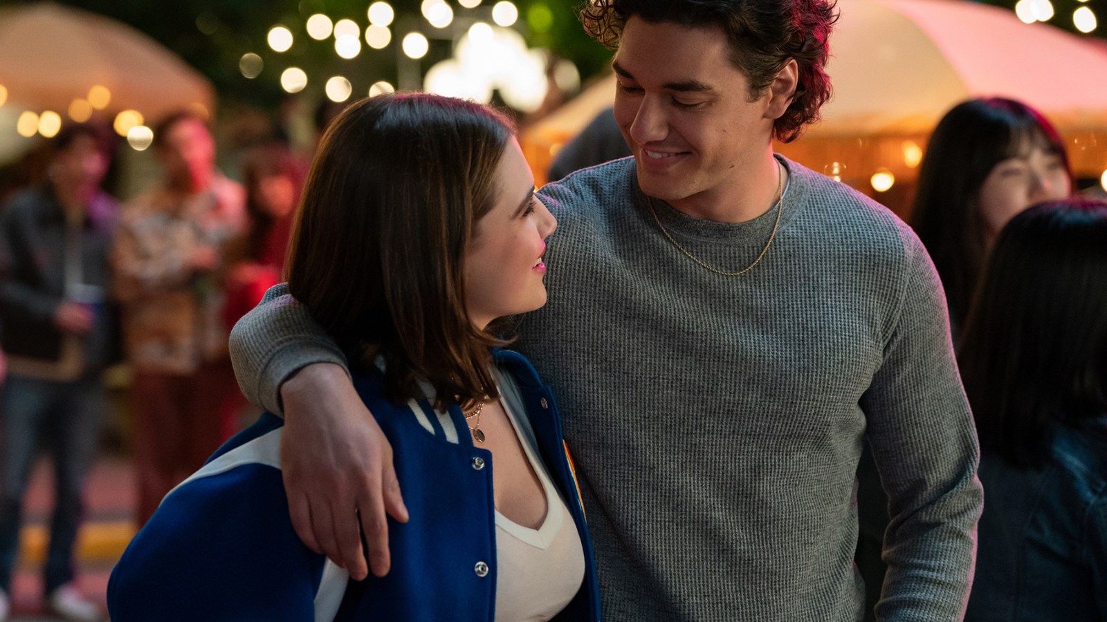 Inside 'Off Campus,' the Hockey-Romance TV Hit from Prime