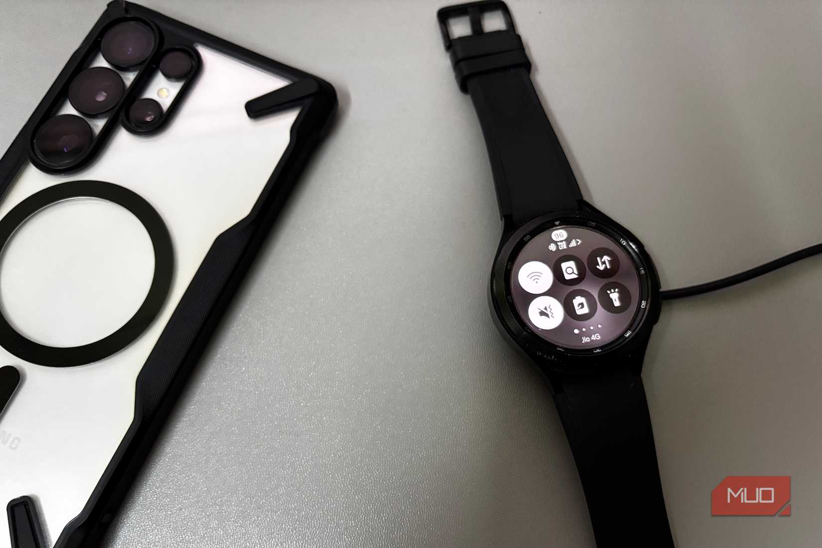 Old Galaxy Watch charging before bedtime sleep tracking