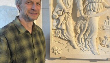 Gallery brings sculpture to light