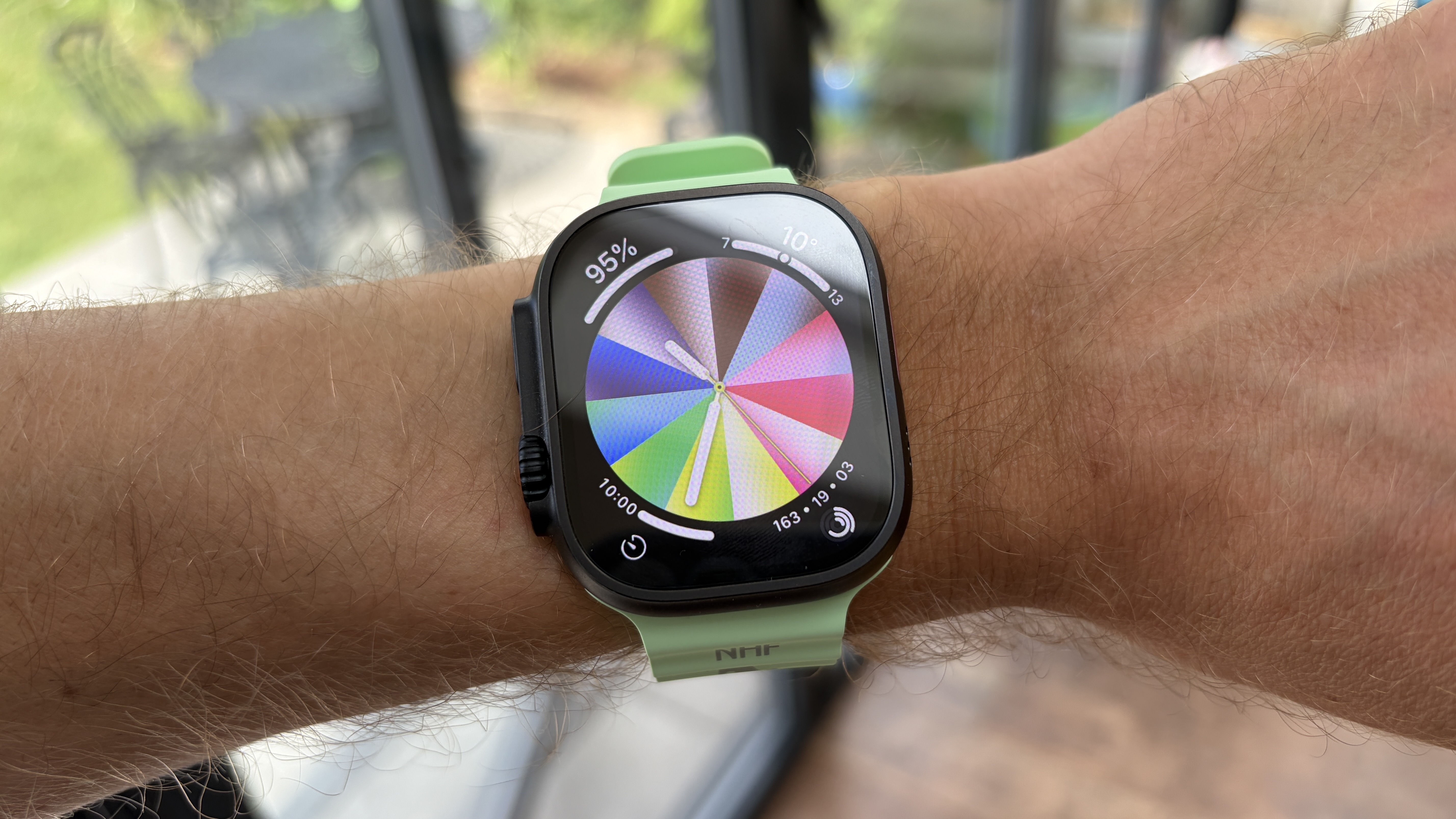 Apple Watch Ultra 3 Pride Luminance Face