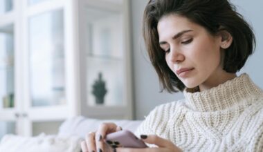 What the Smartphone Revolution Is Doing to Us Psychologically