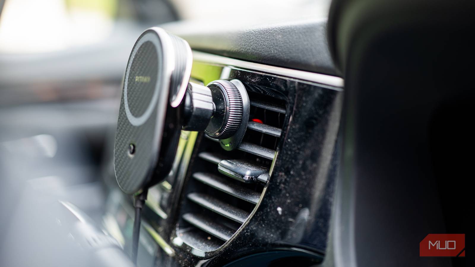 That vent clip phone mount is ruining your car's AC (and there's a better option)