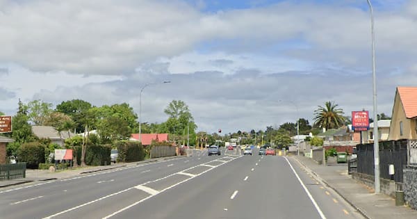 Police rush Whangārei driver to hospital after emergency stop