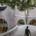 Indian Institute of Management in Ahmedabad (IIMA) / Louis Kahn. Image © Laurian Ghinitoiu Climate, Culture, and Modernism: The Postcolonial Campus as Architectural Laboratory - Image 4 of 12