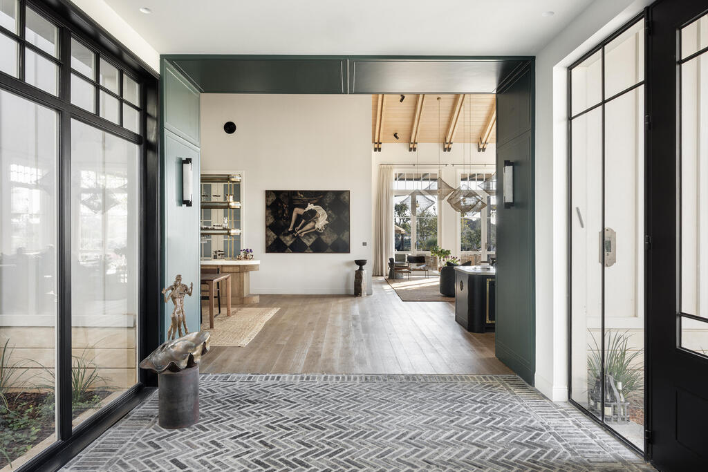 Villa in the town in Shephelah, architecture and interior design: Sarah and Nirit Frankel (Photo: Itay Banit) וילה במושב בשפלה, אדריכלות ועיצוב פנים: שרה ונירית פרנקל