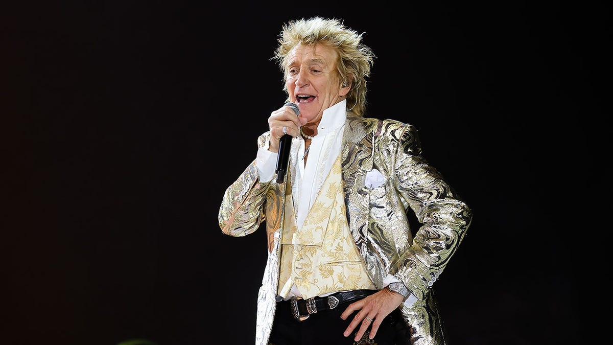 Rod Stewart performing on stage at Tele2 Arena in Stockholm