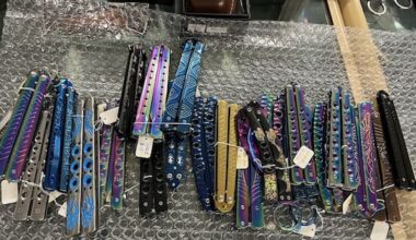 Butterfly knives, knuckle dusters: Auckland couple imported thousands