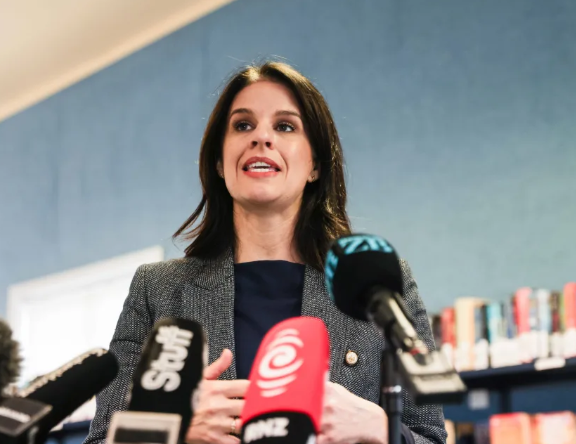 Govt confirms replacement for NCEA