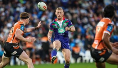 Warriors hold on to breakout star Tanah Boyd for another three years