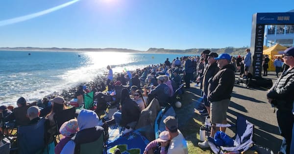Raglan laps up international attention from surf championships