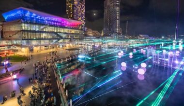 Drone show fail at Sydney light spectacular brings safety risk
