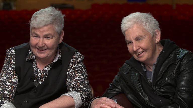 Comedic country music duo The Topp Twins have been entertaining Kiwi fans for over 40 years.
