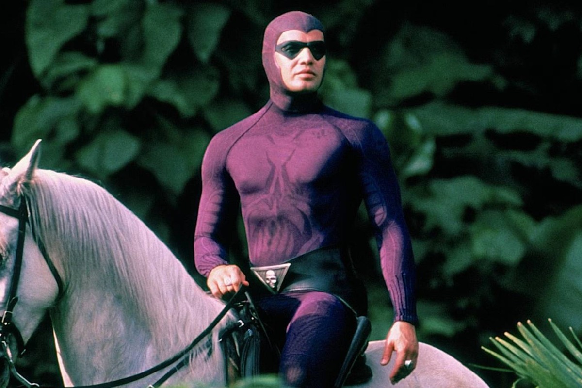 Billy Zane 1996 superhero Paramount+