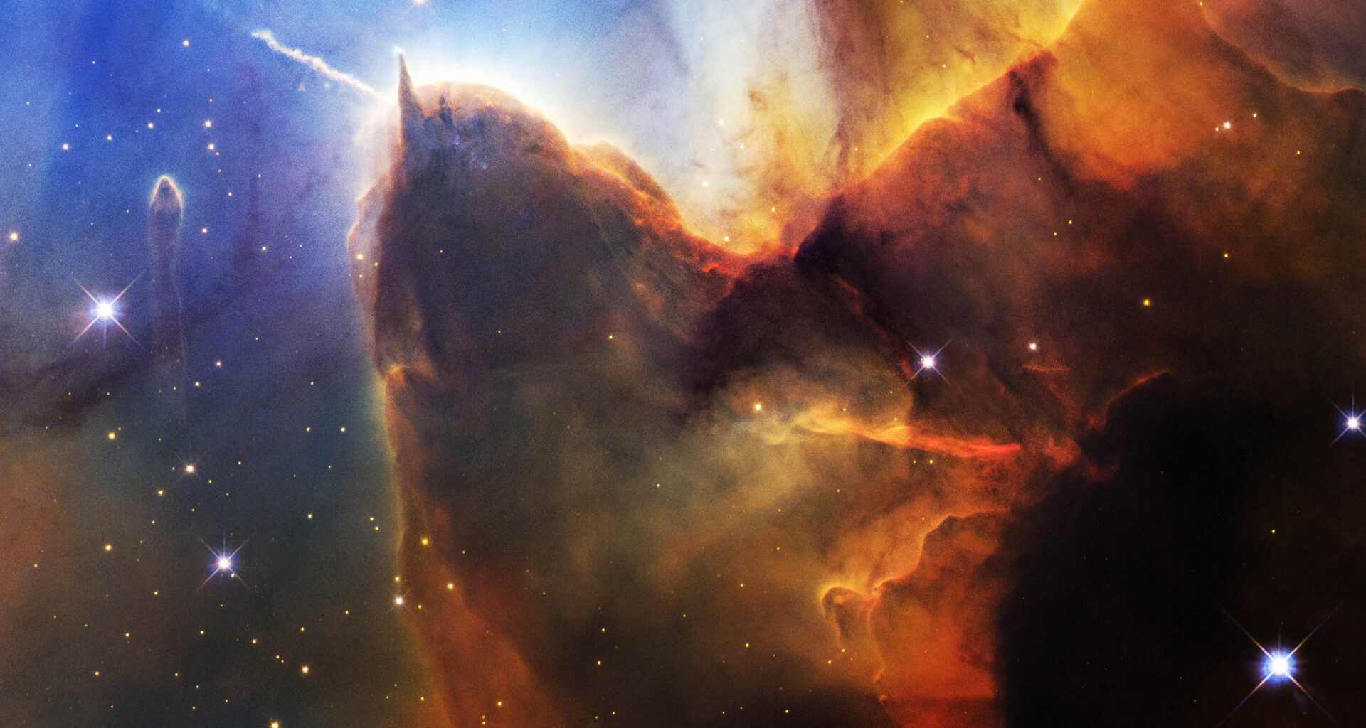 Hubble captures evolving star birth in the Trifid Nebula