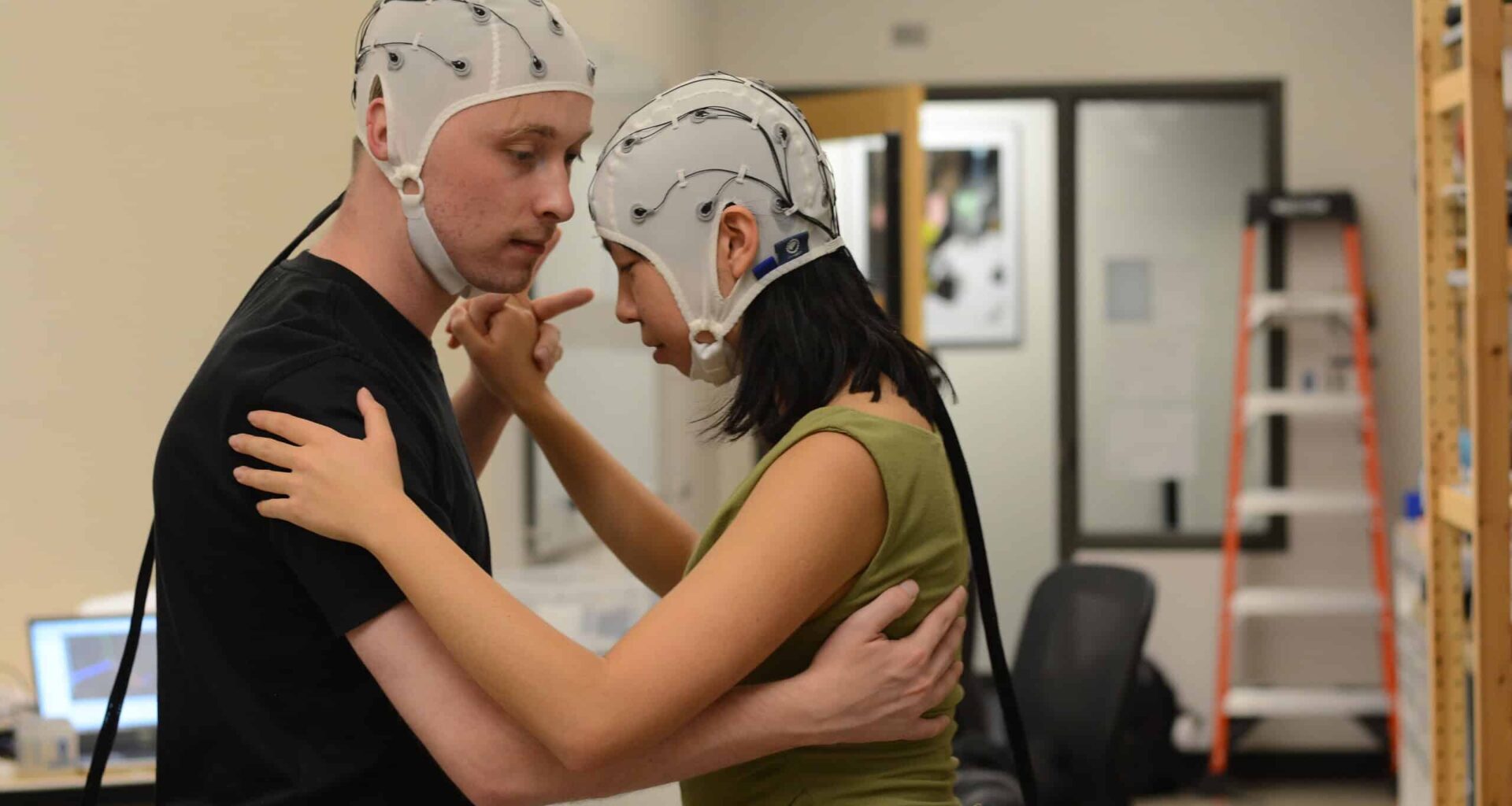 Scientists Put Brain Scanners on Tango Dancers and Found Their Minds Moving Together