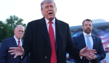 Trump says Potomac sculpture garden will honor 250 American heroes
