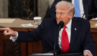 Pushed to limit, Republicans show rare defiance to Trump demands
