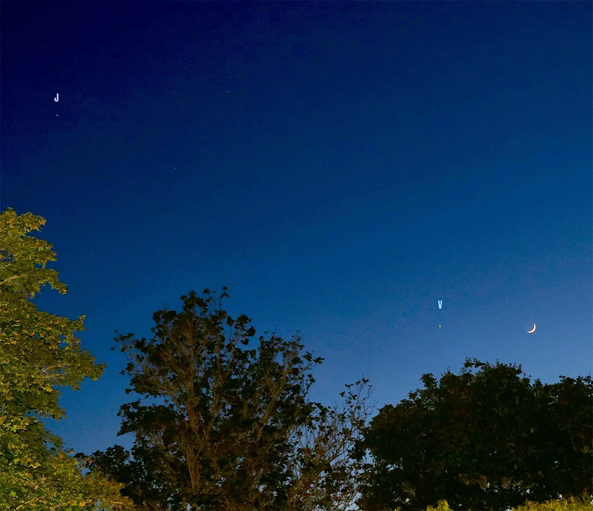 Thanks to John van Nerum for sending us his capture of the crescent Moon with Venus and Jupiter on 18 May 2026. John has helpfully labelled his image to pinpoint which planet is which! John captured the image from Capelle ann den IJssel, Netherlands, 18 May 2026. He says: "After a cloudy day, on the evening of 18th May the sky was suddenly clear just at the right moment." Equipment: Canon EOS 80D DSLR camera
