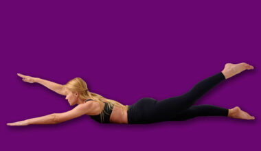 Daily Exercises for Belly Overhang After 60, Per a Trainer 