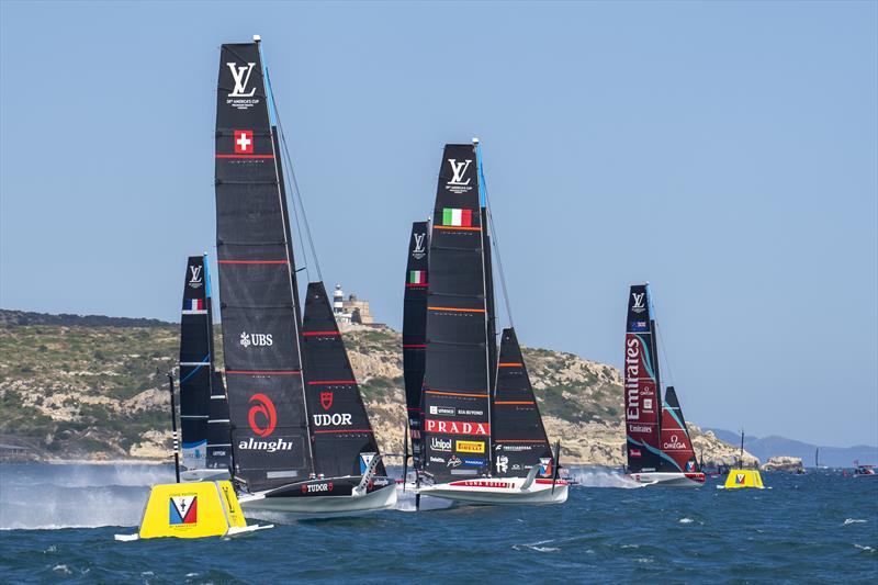 America's Cup: Luna Rossa Youth and Womens take command torrid Day 1