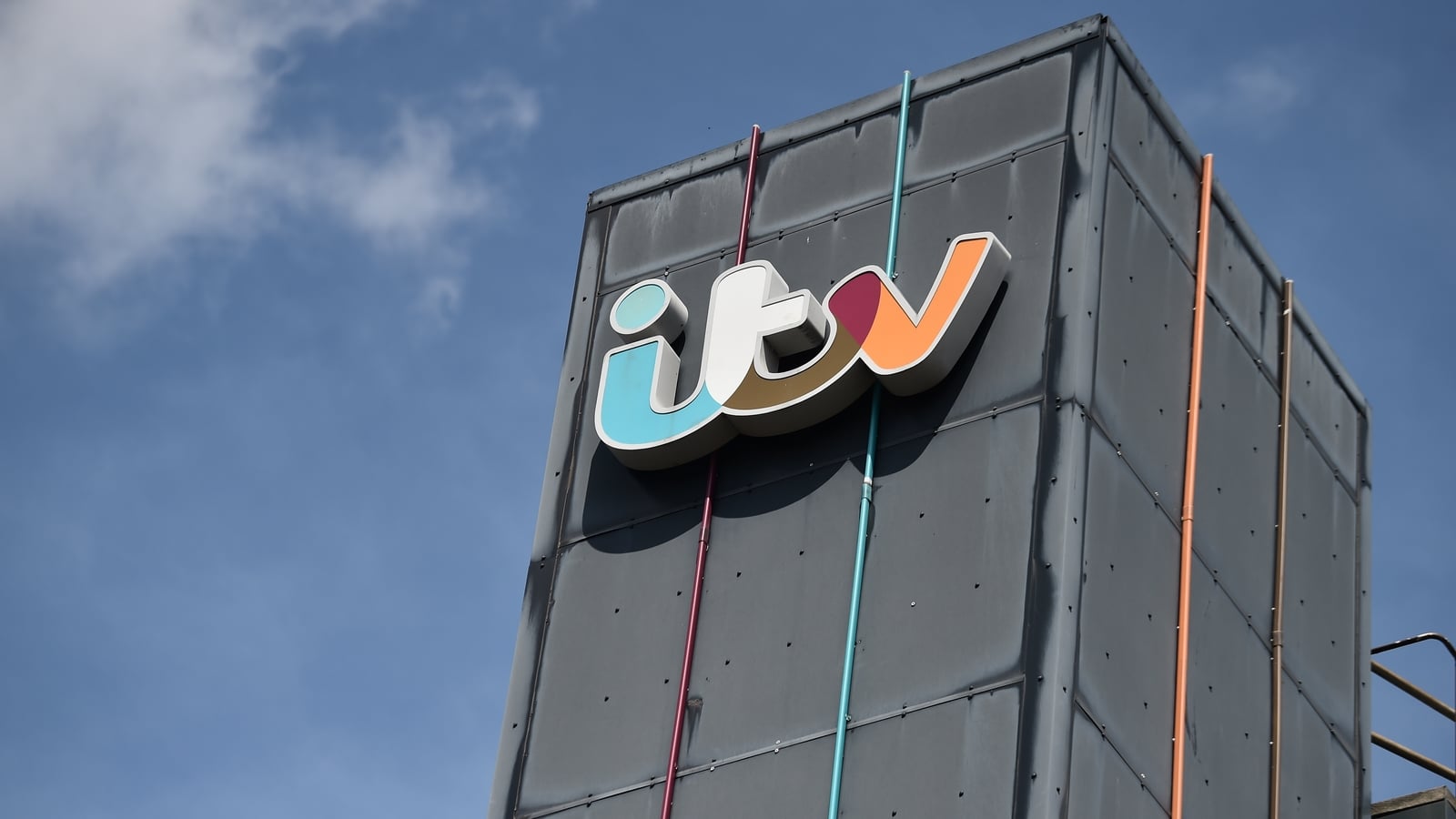 Sky reaches terms to buy ITV's broadcast unit