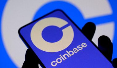 Coinbase is launching AI tools that give investment advice and make trades on your behalf
