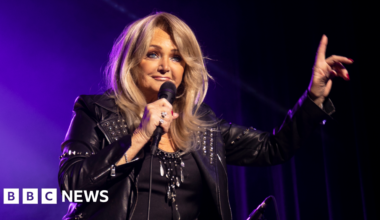 Bonnie Tyler out of coma but 'very unwell' after emergency surgery - BBC