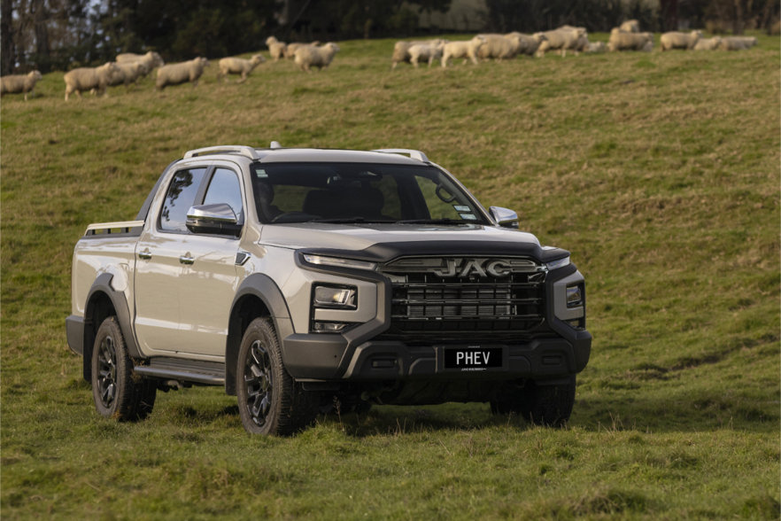 Jac T9 PHEV.