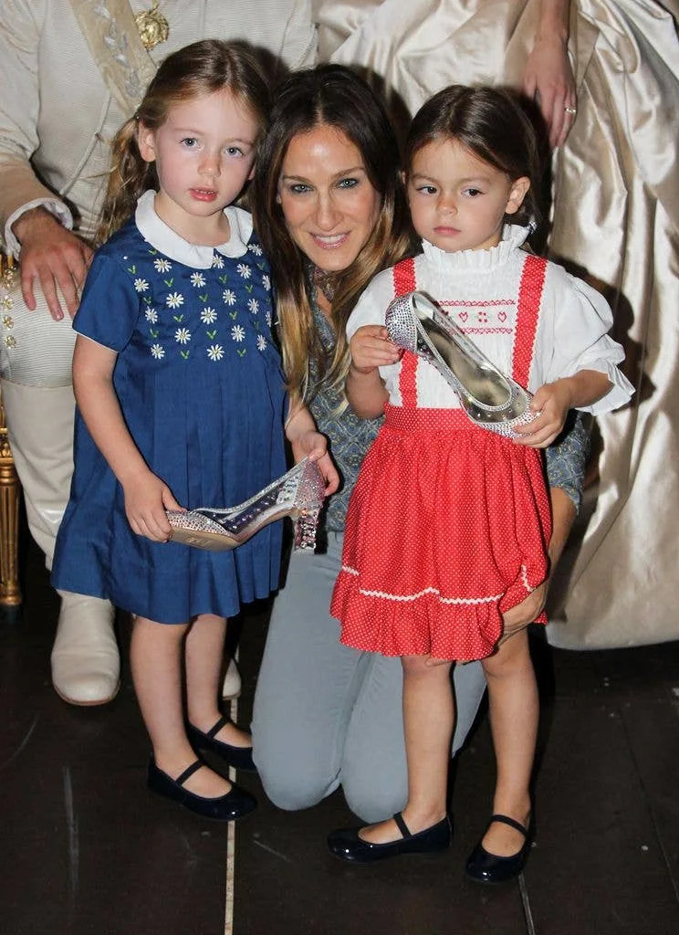 Marion Loretta Elwell Broderick, mother Sarah Jessica Parker and Tabitha Hodge Broderick backstage at "Rodgers & Hammerstein's Cinderella" on Broadway at The Broadway Theater on September 29, 2013 in New York City