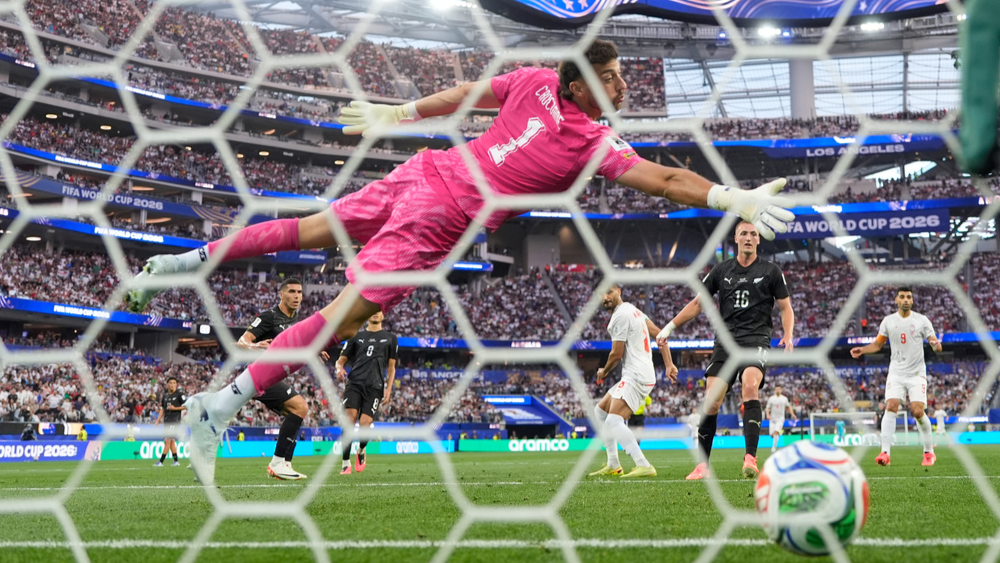 Iran held by New Zealand in FIFA World Cup Group G