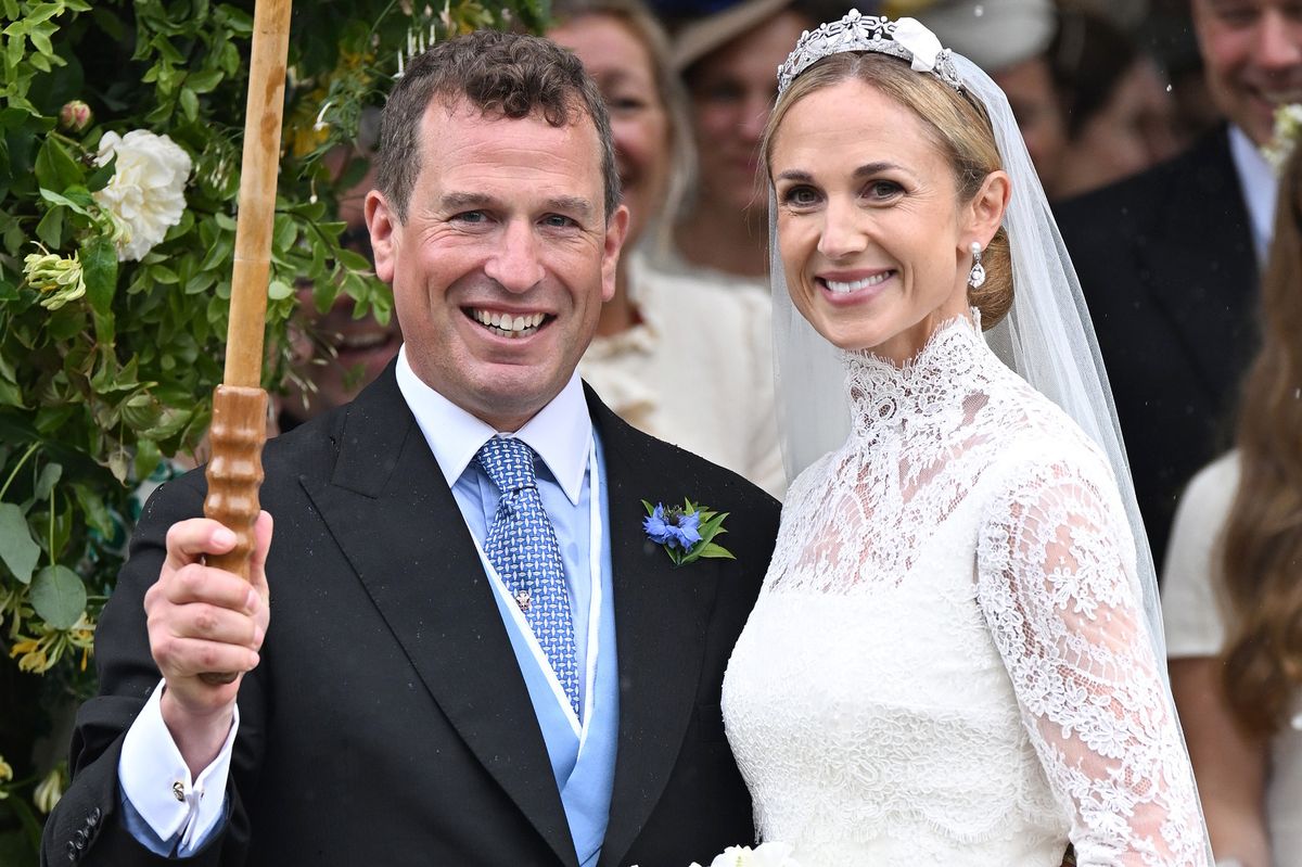 Peter Phillips and Harriet Sperling leaving their wedding