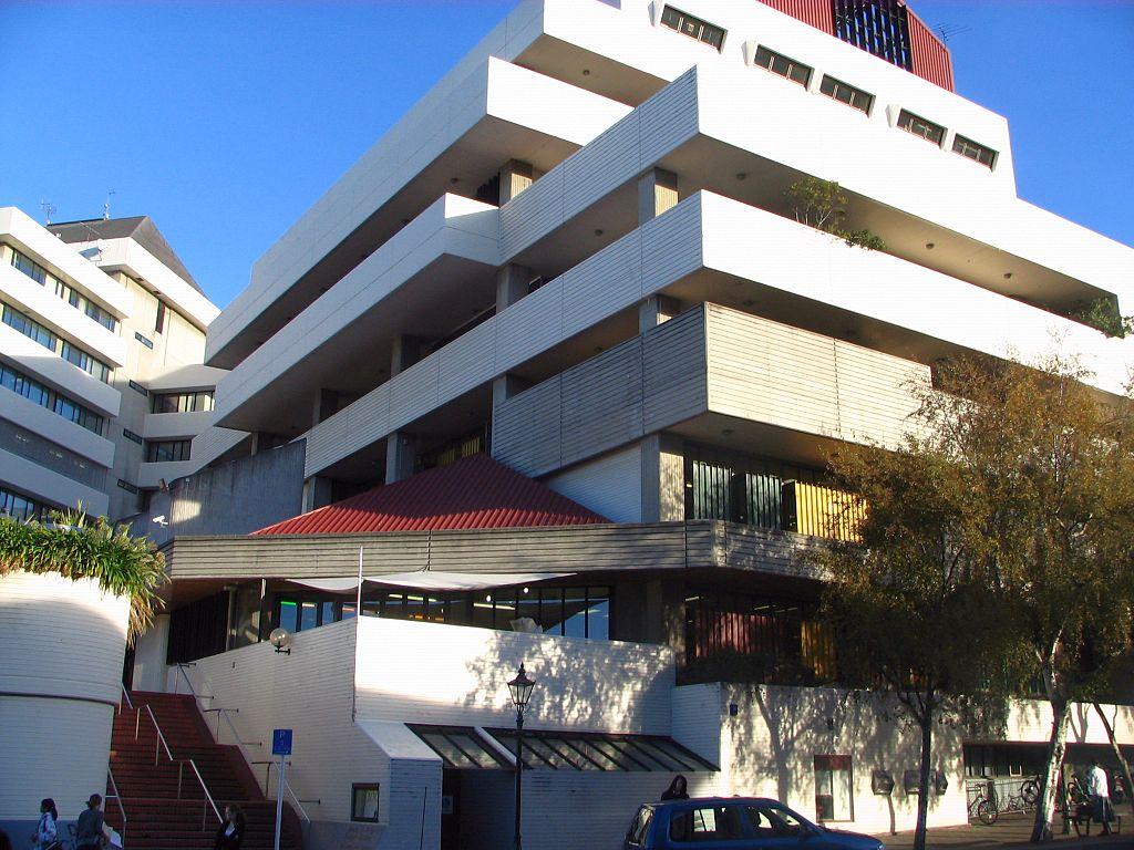 Knife allegedly used to demand money outside library