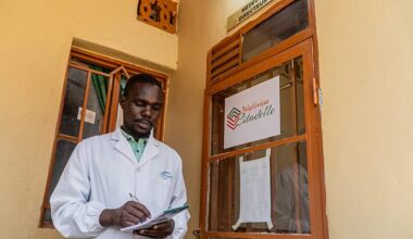 Ebola: Private clinics on front line as patients shun public hospitals
