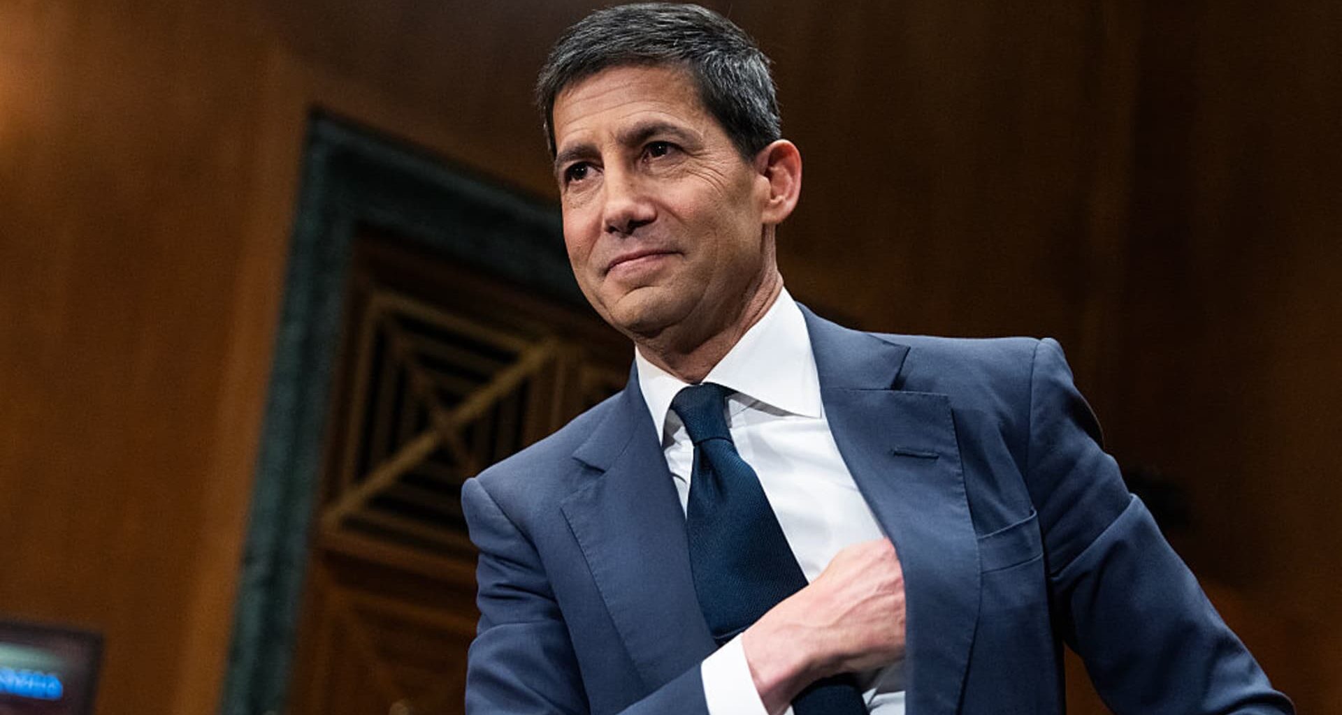 Fed Chair Warsh expected to withhold 'dot' from central bank's interest rate outlook