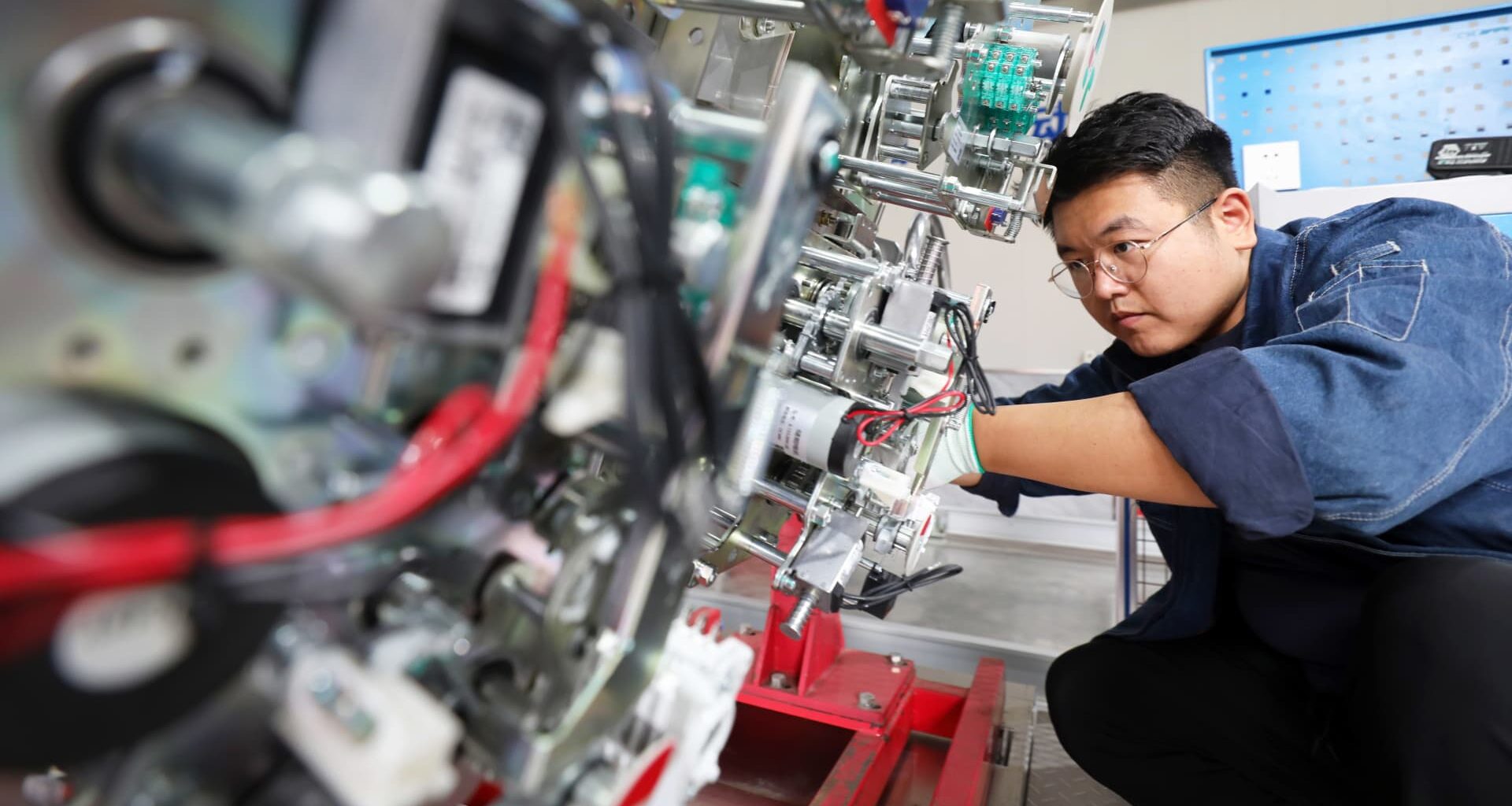 China industrial profits stay resilient as economy leans on factories