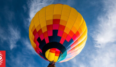 Man dies jumping from hot air balloon in Vincent van Gogh's hometown