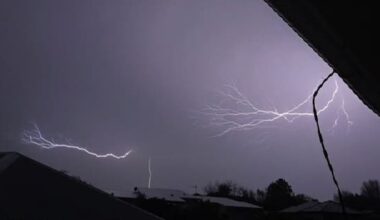 Watch: Lightning streaks across sky as storm rolls over Nelson