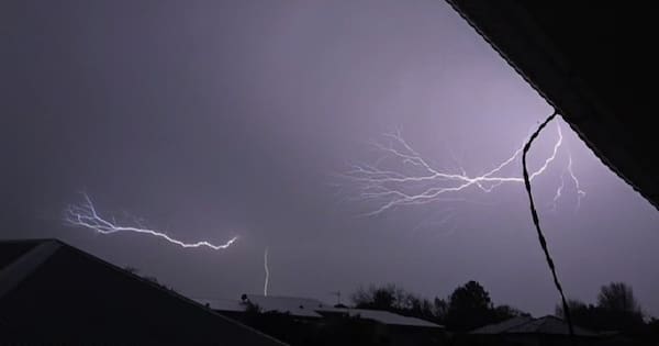 Watch: Lightning streaks across sky as storm rolls over Nelson