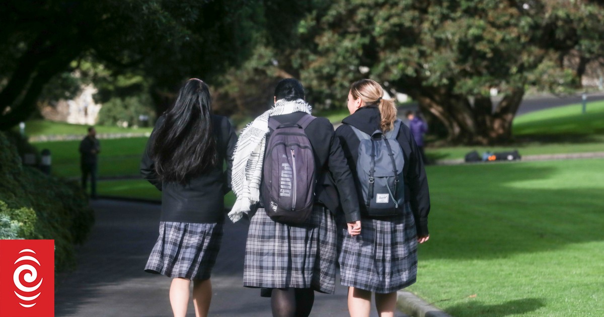 ACT to campaign on reducing 'absolutely ridiculous' cost of school uniforms