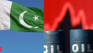 Pakistan discovers oil and gas well in Sindh that can produce 2000 barrels of oil per day
