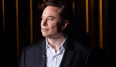 Elon Musk Set to Become the First Trillionaire as SpaceX Nears Market Debut