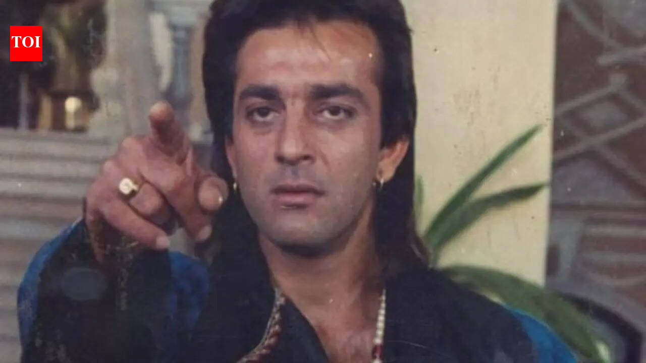 Sunil Dutt needed a shock to get over his drug addiction, said Rajiv Rai to his father Sunil Dutt after being removed from 'Yudh' |